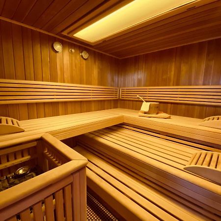 Private Spa Mit Sauna Und Whirlpool Schrozberg Exterior foto